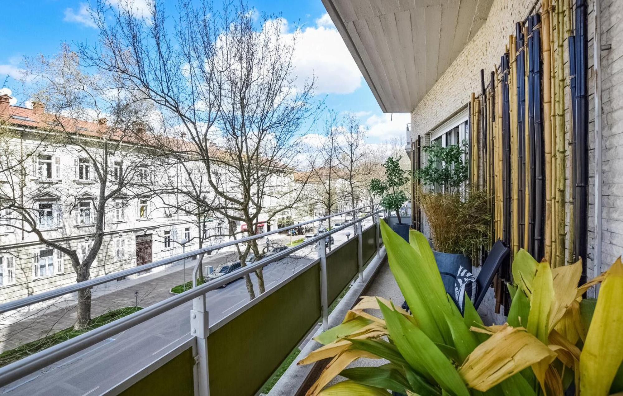 2 Bedroom Cozy Apartment In Gorizia Exterior photo